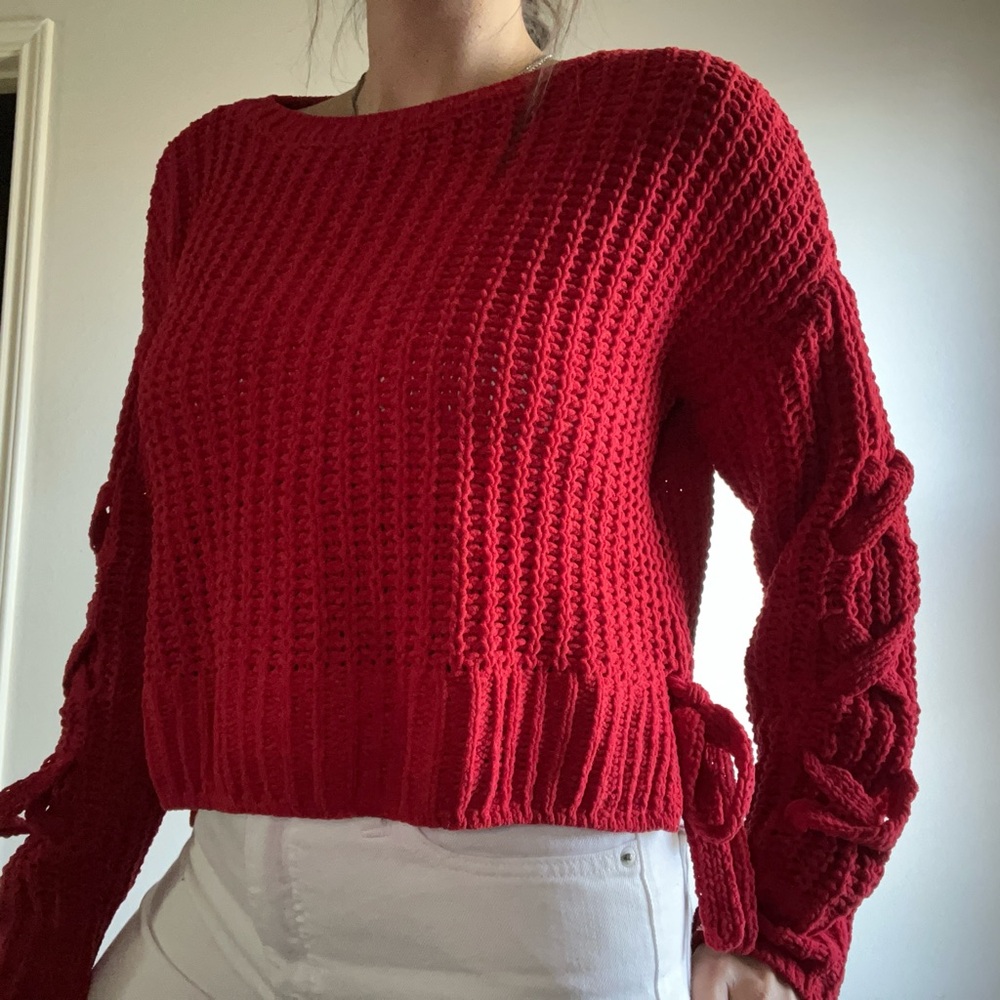 Cropped Sweater - Picture 2 of 6